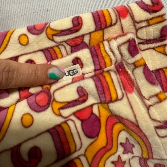 UGG Kinslee Top Velvet Fleece Oversized Short Sleeve T-shirt Retro 70s New w tag - Picture 12 of 16